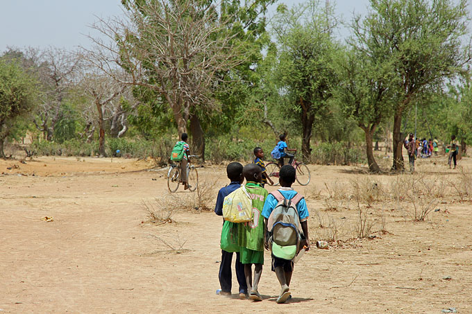 Skoledagen i Burkina Faso