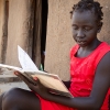 Rhoda vil gerne i skole igen og blive rigtig god til at regne, læse og skrive. Foto: Hegily Hakim George