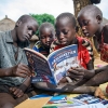 Der er også en LæseRaket om Uganda i pakken. Foto: Emmanuel Museruka