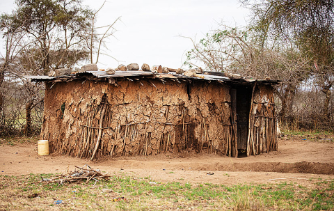 Hus_gladys_kajiado_hansbach_oxfam-136_825x520px.jpg