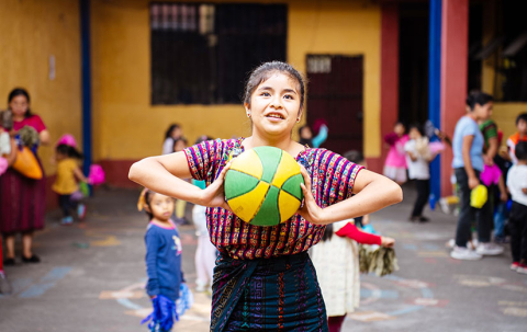 Andreina_SantiagoAtitlán_Guatemala_foto_HansBach-140.jpg-825x520px.jpg