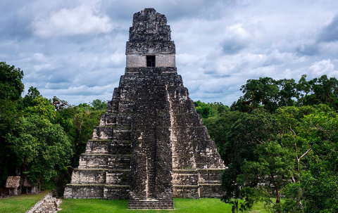 pyramid-Tikal_5408476_1280_pixabay_825x520px.jpg